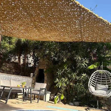 Loya Villa *